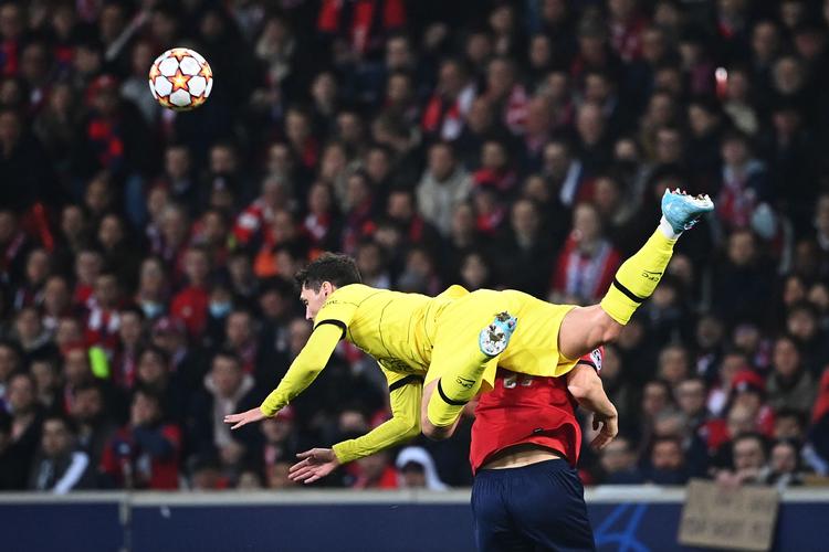 Midt i sin eksistentielle krise spillede Chelsea sig med sejr over Lille i aftes i Champions League-kvartfinalen med danske Andreas Christensen som flyvende forsvarsspiller. Foto: Franck Fife/Ritzau Scanpix