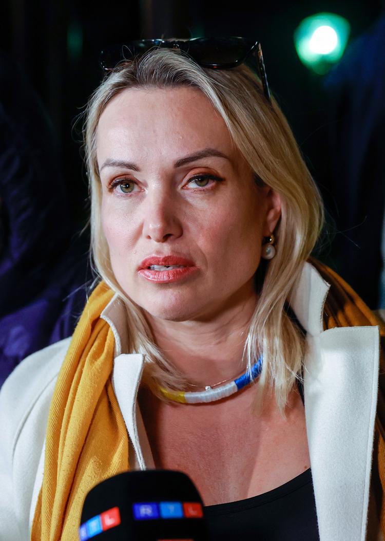 »Jo, selvfølgelig er jeg bange, meget bange endda. Jeg er jo bare et menneske. Der kan ske alt muligt – en trafikulykke eller hvad de ellers måtte ønske. Det ved jeg«, siger Marina Ovsyannikova. Foto: Mikhail Japaridze/Ritzau Scanpix