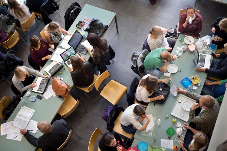 
Regeringen indgår bred politisk aftale om udflytning af en række uddannelser (arkivfoto) Foto: Jan Dagø