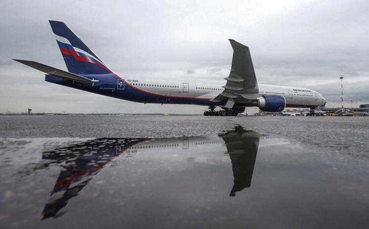Aeroflot er et af de russiske selskaber, der har leaset Boeing- og Airbusfly, som nu er beslaglagt af Putinregimet. Foto: Maxim Shemetov/Ritzau Scanpix