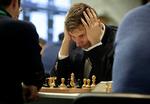 Skakspilleren Sergey Karjakin har brudt Det Internationale Skakforbunds etiske retningslinjer, fordi han siden den russiske invasion af Ukraine har delt opslag på blandt andet Twitter, der støtter Ruslands invasion. Foto: Anton Vaganov/Ritzau Scanpix