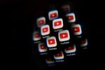 Streamingkrigen er spidset til gennem de sidste par år. Nu forsøger YouTube sig med en model, der gør det gratis for brugerne at se film og tv-serier.  Foto: -/Ritzau Scanpix