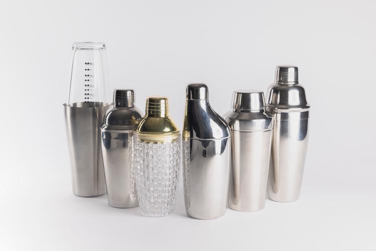 Brugervenligheden er vigtig, men en cocktailshakers udseende spiller også en rolle, når den skal stå på barbordet.  Foto: Katrine Hørup Noer