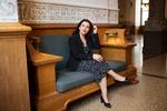 Yildiz Akdogan er ny forkvinde for Kvinderådet, en paraply for 48 kvindeorganisationer i Danmark. Ligestilling er ikke en kvindesag, men en samfundssag, siger hun. Foto: Olivia Loftlund