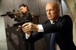 Bruce Willis med skuespiller-kollegaen Adrianne Palicki i filmen G.I. JOE: RETALIATION. Foto: Photo credit: Jaimie Trueblood/Jaimie Trueblood