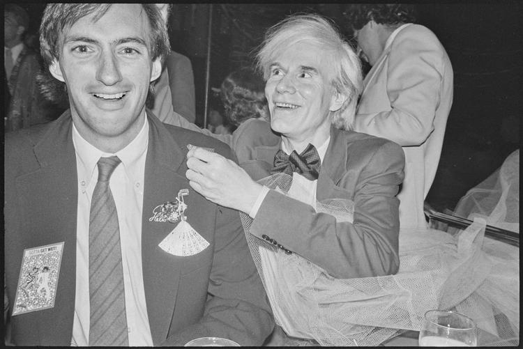 Andy Warhols andet lange parforhold var til filmmanden Jon Gould, og han var meget forelsket i ham.  Foto: Andy Warhol Foundation