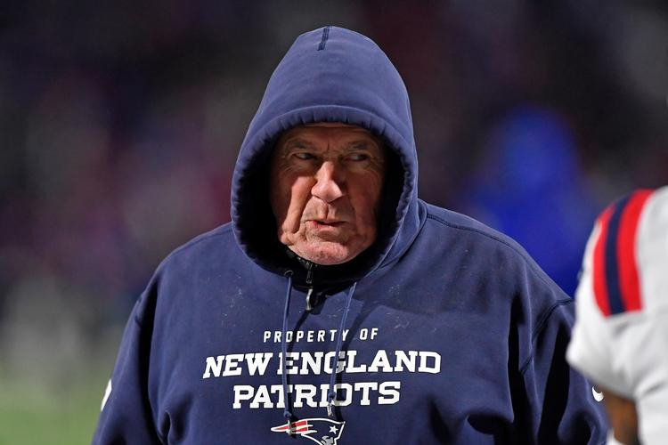 For danske NFL-fans vil Bill Belichick foruden sine seks Super Bowl-sejre med New England Patriots blive husket som manden, der gjorde Hjalte Froholdt til den første dansker siden Morten Andersen, der blev valgt i draften, hvor NFL-holdene vælger mellem de bedste spillere fra college. Foto: Adrian Kraus/Ritzau Scanpix