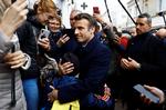     Præsident Macron erklærer sig under valgkampen rystet over afsløringerne af forholdene på flere private plejehjem og lover at sætte ældrepolitik i fokus. Men han har kun få og ufinansierede konkrete forslag. Foto Stephane Mahe