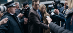 Sophie og James Whitehouse er det perfekte par - men pludselig er de i søgelyset på grund af hans udenomsægteskabelige eskapader. Foto: Netflix