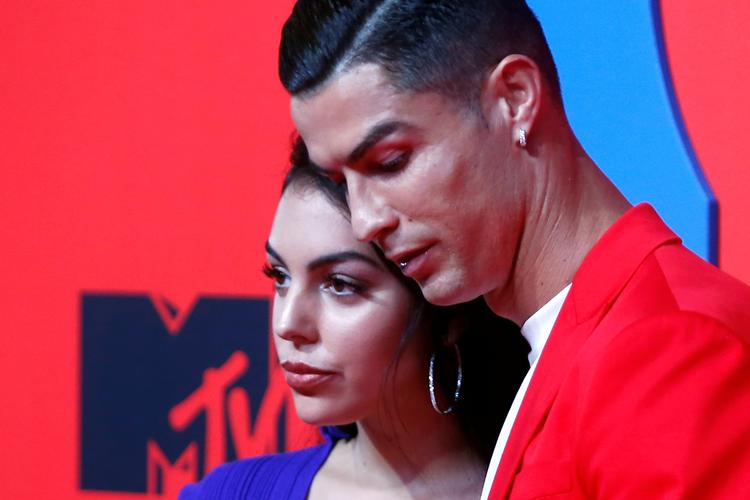 Cristiano Ronaldo og kæresten Georgina Rodriguez er blevet ramt af en tragedie. Deres nyfødte søn er død.  Foto: Jon Nazca (arkiv)/Ritzau Scanpix