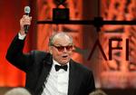Jack Nicholson har været nomineret til en Oscar 13 gange og hevet statuetten hjem tre gange, bl.a. i 1975, hvor han vandt prisen for bedste mandlige hovedrolle for sin pragtpræstation i 'Gøgereden'.  Foto: Fred Prouser/Ritzau Scanpix