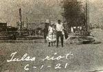 I løbet af en aften og en nat i 1921 blev Greenwood jævnet med jorden og op mod 300 indbyggere dræbt. 