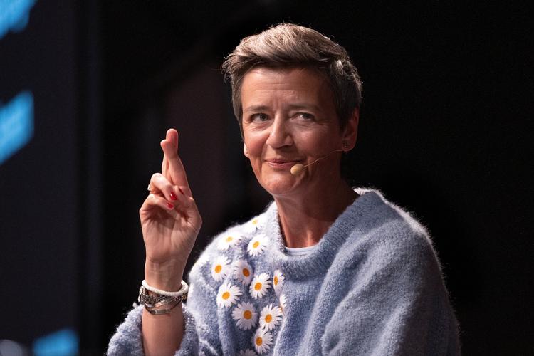Mandag gæstede EU-kommissær Margrethe Vestager Pressen i Politikens Hus. Her udtrykte hun blandt andet glæde over genvalget af Frankrigs præsident, Emmanuel Macron.
 Foto: Finn Frandsen