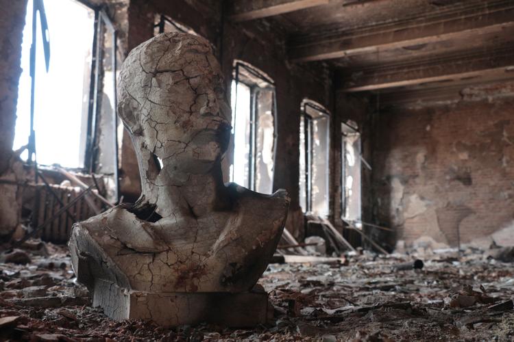 Dele af Mariupol's Museum of Local Lore er brændt ned efter beskydning. Foto: Uncredited/Ritzau Scanpix