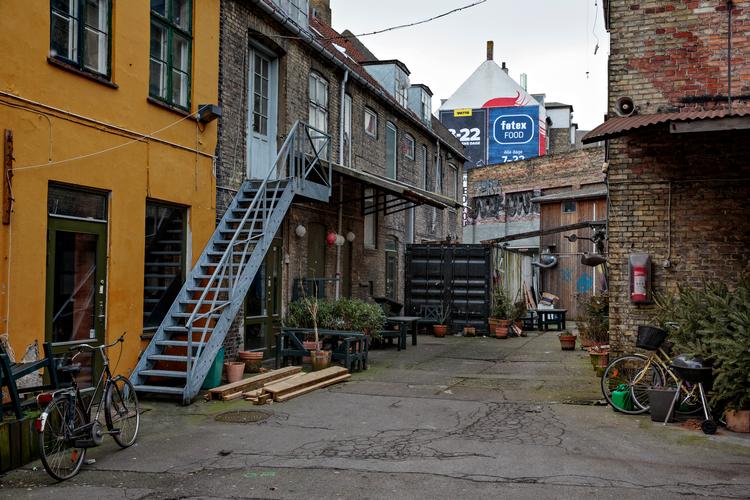 Da Slagtergårdene på Vesterbro blev revet ned i 2018, rasede byhistorikere og kulturinstitutioner. Lokale på Vesterbro startede en underskriftindsamling med 10.000 underskrifter imod nedrivningen. Foto: Jacob Ehrbahn