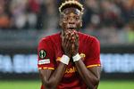   Tammy Abraham spillede i sidste sæson for Chelsea, som vandt CL-finalen. Nu kan han vinde Conference League med Roma.  Foto: Alberto Lingria/Ritzau Scanpix