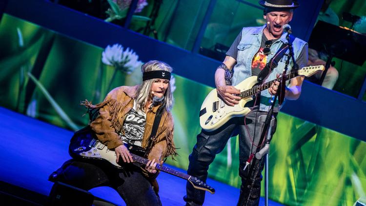 The Rolling Bogens' giver den gas i teltet i Odense 