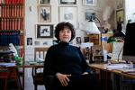 Pia Tafdrup i 1981 med digtsamlingen 'Når der går hul på en engel'. Netop nu er hun aktuel med 'Berøring af hud', der er femte og sidste del af en digtkvintet om de fem sanser.  Foto: Finn Frandsen