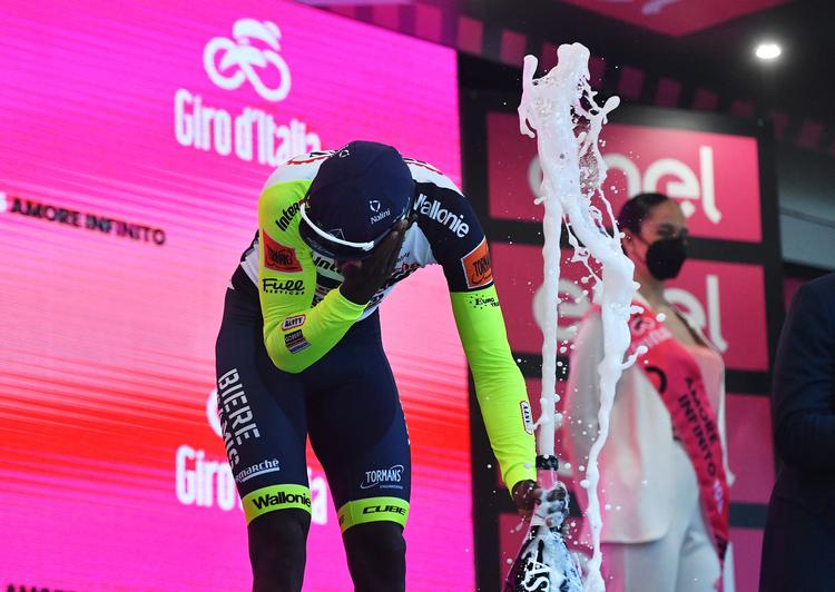 Biniam Girmay var uheldig under fejringen af etapesejren tirsdag.  Foto: Jennifer Lorenzini/Ritzau Scanpix