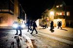 Talrige betjente ledte efter gerningsmanden i Kongsberg 13. oktober sidste år.  Foto: Ntb/Ritzau Scanpix