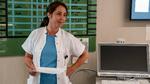 Sofie Gråbøl som chefjordemoderen Ella, der har ualmindeligt meget om ørerne og får mere i seriens løb.  Foto: Rolf Konow