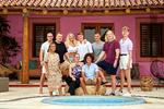 I det nye 'Paradise' er konceptet lavet om, så to af samme køn nu kan danne par. Syv ud af de ti unge er mænd. Foto: Viaplay