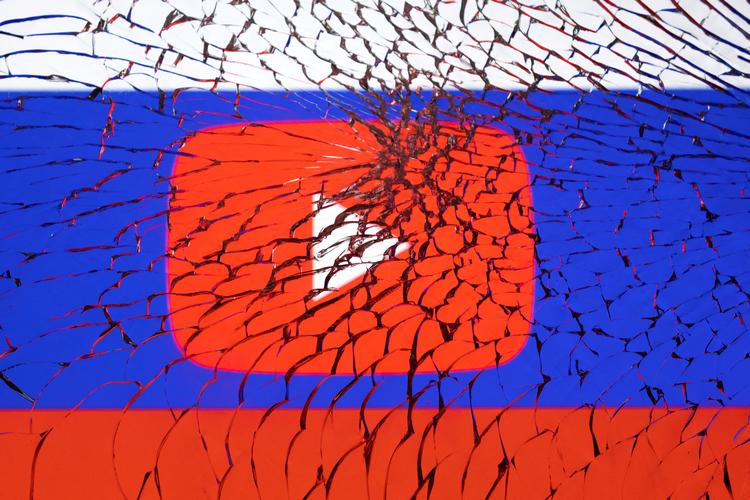 YouTube er meget populært i Rusland, og det er en af få platforme, der ikke er blevet lukket i landet. Foto: Dado Ruvic/Ritzau Scanpix