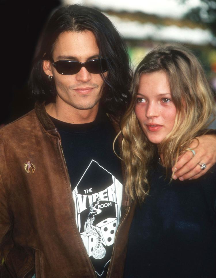 Johnny Depp og Kate Moss dannede par i 90'erne. Her ses de sammen i New York i 1994.  Foto: John Barrett/Ritzau Scanpix