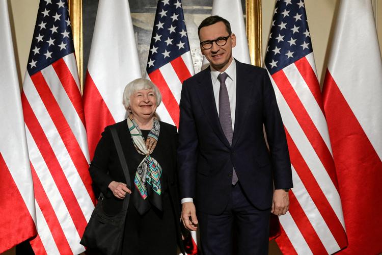 USA's finansminister Janet Yellen mødtes med Polens ministerpræsident Mateusz Morawiecki i Warszawa 16. maj 2022.  Foto: Agencja Wyborcza.pl/Ritzau Scanpix
