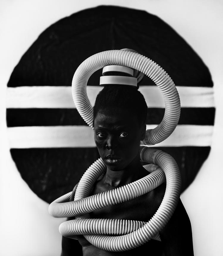 Zanele Muholi, der er sydafrikansk kunstner og fotograf, udstiller på Gl. Strand fra 18. juni til 2. september. Foto: Presse/Zanele Muholi
