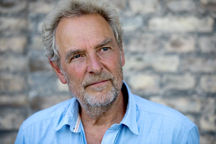 Jørgen Steen Nielsen fylder 70 og gør i en ny bog status over de 50 år, der er gået, siden miljøpolitikken blev født. Foto: Finn Frandsen