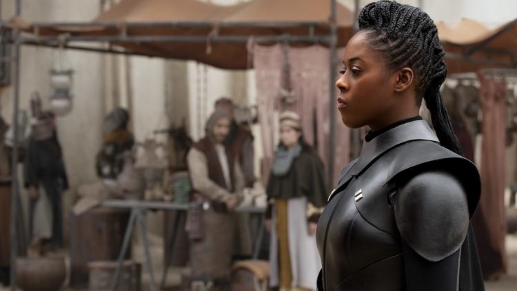 Moses Ingram som karakteren Den Tredje Søster i den ny Star Wars-serie.  Pr-foto Disney+