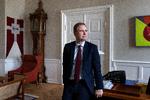 Finansminister Nicolai Wammen (S) forstår godt, at mange danskere ser sort på økonomien, men hvis det går, som han tror, er det meste godt igen om et års tid.  Foto: Finn Frandsen