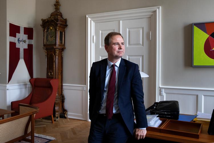 Finansminister Nicolai Wammen (S) forstår godt, at mange danskere ser sort på økonomien, men hvis det går, som han tror, er det meste godt igen om et års tid.  Foto: Finn Frandsen