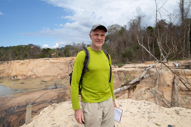 Dom Phillips ses her i Brasilien på et billede fra 2019. Han forsvandt, mens han lavede research til en ny bog.  Foto: Joao Laet/Ritzau Scanpix