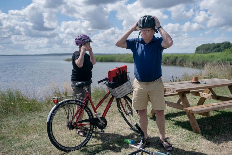 Er den ene halvdel af et par på pension, mens den anden stadig arbejder, kan det ramme pensionisten økonomisk. Det ændres nu. Foto: Mikkel Hørlyck