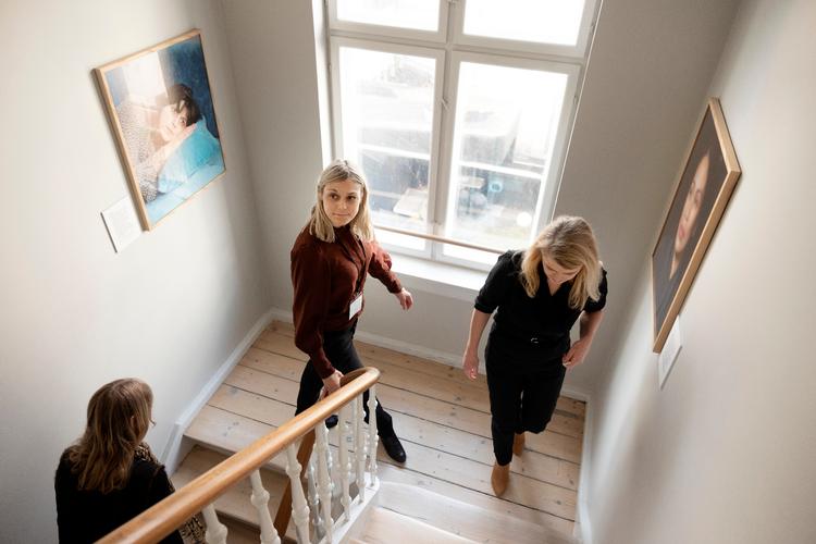 Som sin første gerning som ny ligestillingsminister besøgte Trine Bramsen tilbage i februar kvindekrisecentret Danner i København. Foto: Thomas Borberg