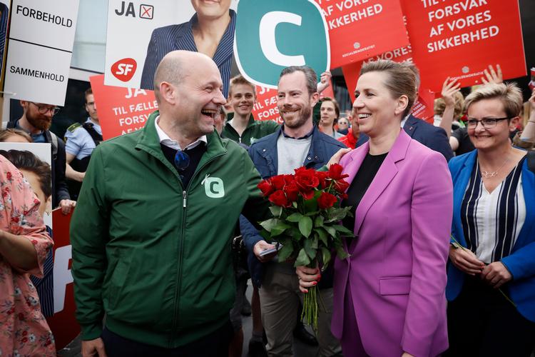 Søren Pape Poulsen topper igen målingen af partiledernes troværdighed, markant foran både Mette Frederiksen og  Jakob Ellemann-Jensen. Billedet er fra valgkampen op til EU-afstemningen.  Foto: Jens Dresling