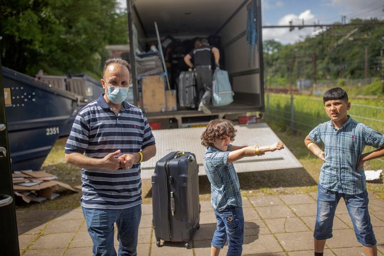 Ibrahim Mazon og hans højgravide hustru har to sønner på 7 og 11 år og en datter på 3 år.  Foto: Miriam Dalsgaard