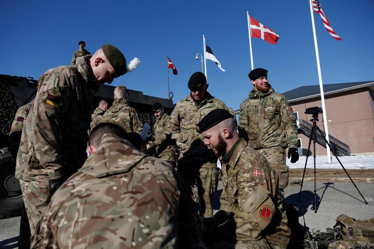 Der er ikke meldinger om, at de danske soldater i resten af de baltiske lande mangler udstyr, og ifølge Forsvaret burde de danske soldater i Letland senest i næste uge have den nødvendige ammunition til rådighed.  Foto: Benoit Tessier/Ritzau Scanpix