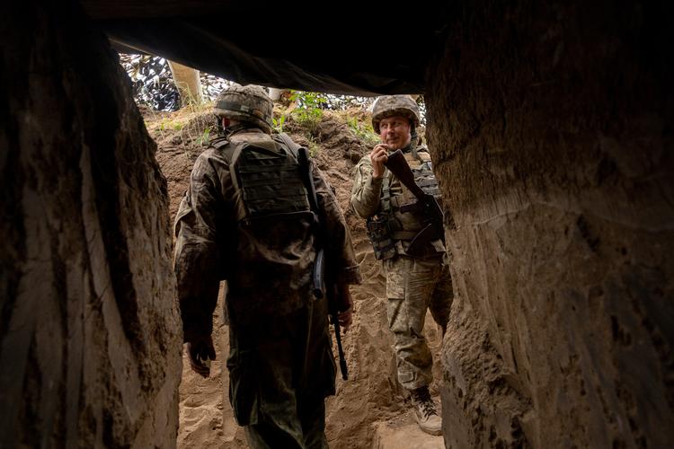 En højtstående lokal embedsmand i Kherson siger, at det er planen at gøre regionen til en del af Rusland senere i år, når der har været holdt en folkeafstemning. Billedet er fra frontlinjen mellem Mykolaiv og Kherson.  Foto: Mads Nissen/POLITIKEN