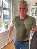 Helge Wedels kone fotograferede ham, da han kom hjem efter at have fået slynget en spand vand i hovedet. 