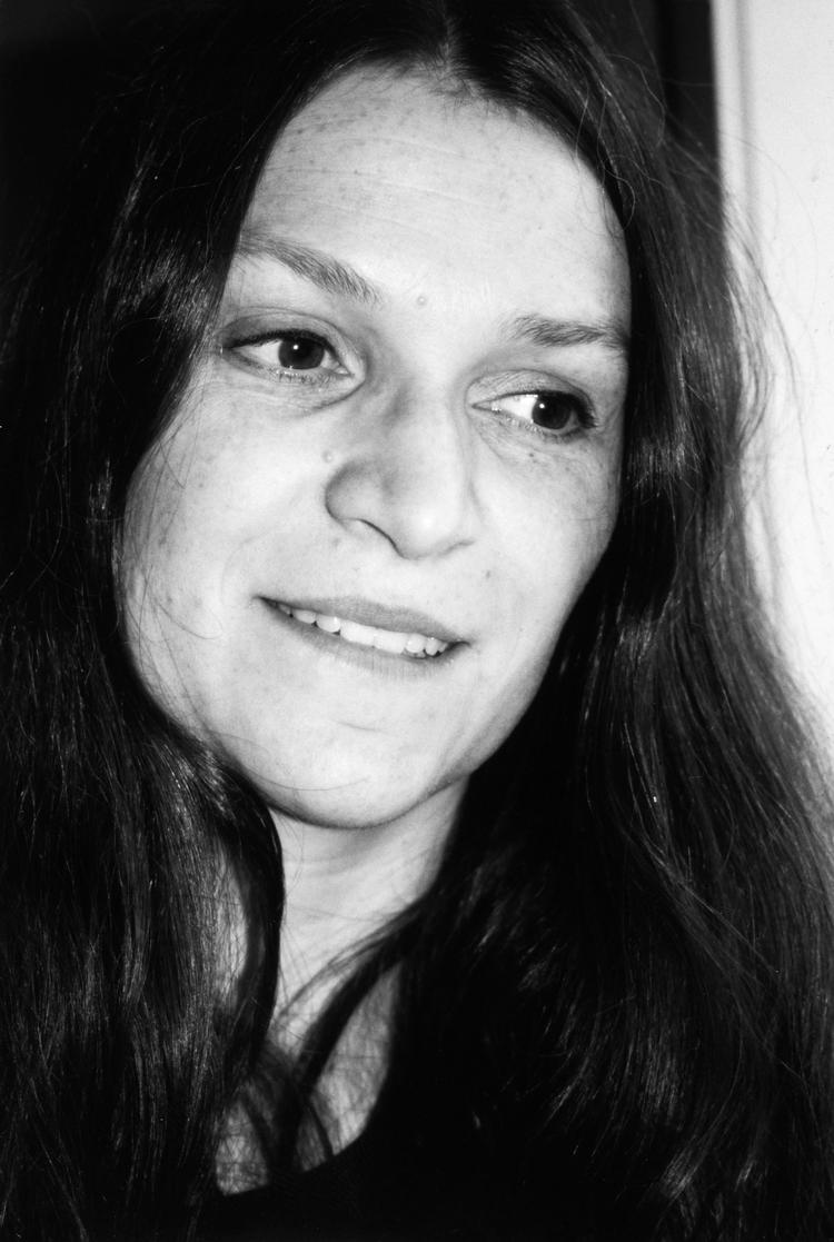 Merete Lindstrøms roman 'Stensamlere'  var et skridt på vejen mod hendes strålende forfatterkarriere. Men i sig selv  en langsom fortælling om to stillestående liv. Foto: Wikipidia