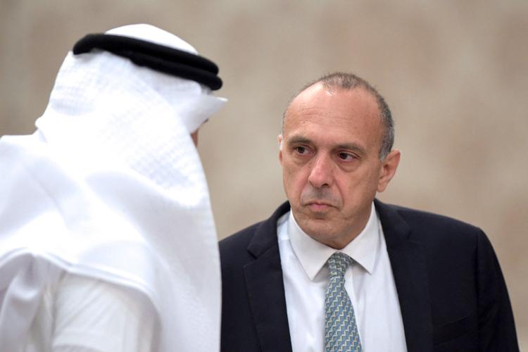 Israelsk og bahrainsk diplomat under møde i Manama forud for Bidens besøg i Mellemøsten i næste måned.
 Foto: Mazen Mahdi/Ritzau Scanpix