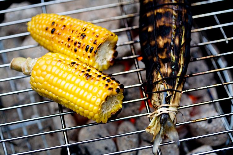 Hvordan tænder du op i grillen derhjemme?  Foto: Tobias Selnæs Markussen