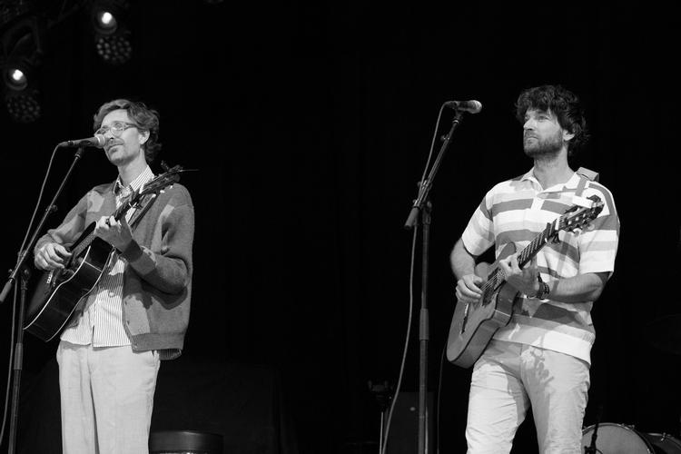 Kings of Convenience kender formlen på musikalsk norsk wellness.  Foto: Marcus Emil Christensen
