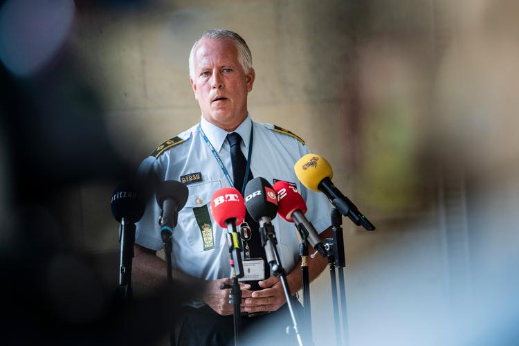 Chefpolitiinspektør Søren Thomassen under pressemødet mandag morgen i forbindelse med skyderiet i Field's. Foto: Martin Sylvest/Ritzau Scanpix