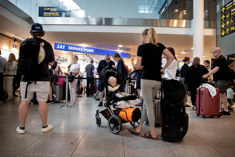 Mens SAS kæmper en overlevelseskamp, indledte piloterne en strejke mandag, som skabte panik i Københavns Lufthavn. Foto: Finn Frandsen