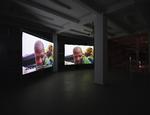 VENNER. Jesseline Preach (med kunstnernavnet Fathoeburger) og Don Jegsosah er slyngvenner og et skønt bekendtskab i Liesel Burischs udstilling i Overgaden. Foto: Anders Sune Berg