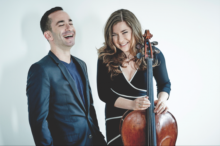 Pianisten Inon Barnatan og Alisa Weilerstein har kastet sig over Beethovens sonater for cello og klaver. Foto: Paul Stewart